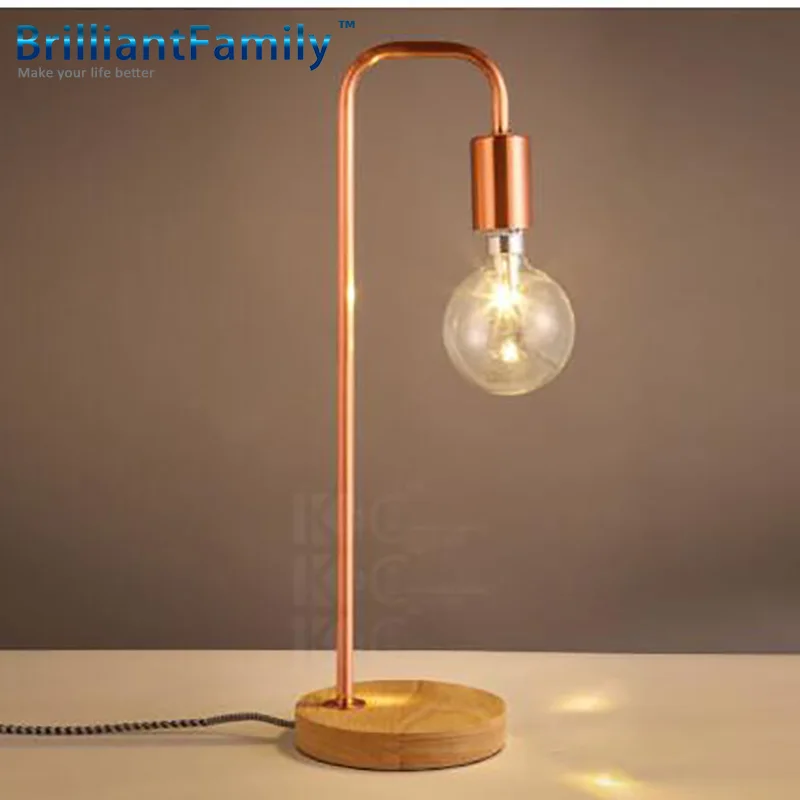 Твердое деревянное основание Дизайн Настольный светильник прикроватный стол