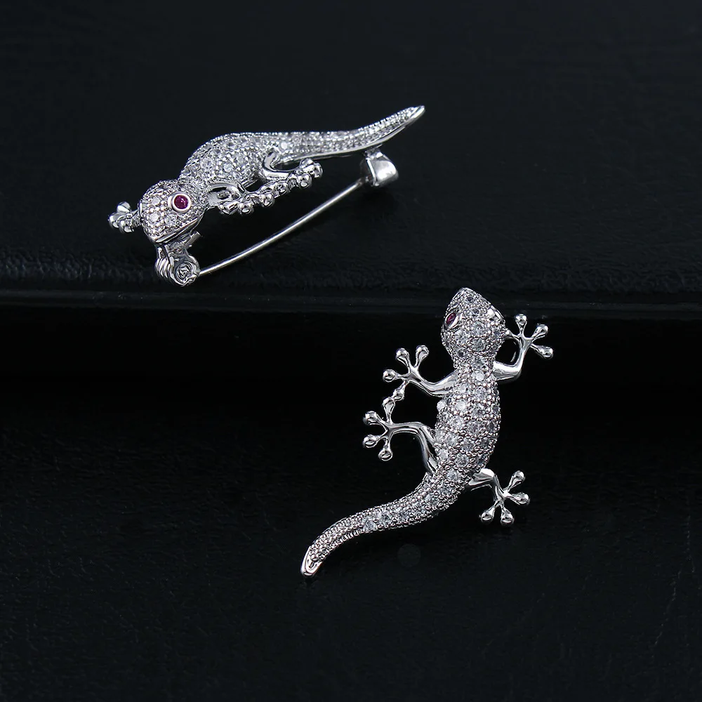 

CINDY XIANG New Arrival Cubic Zirconia Lizard Gecko Collar Brooches For Women And Men Unisex Animal Pin Luxury Coat Accessories