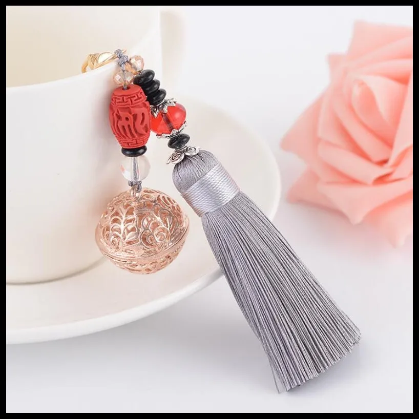 Новинка 2019 модный креативный брелок с кисточкой украшения для девушек в сумку