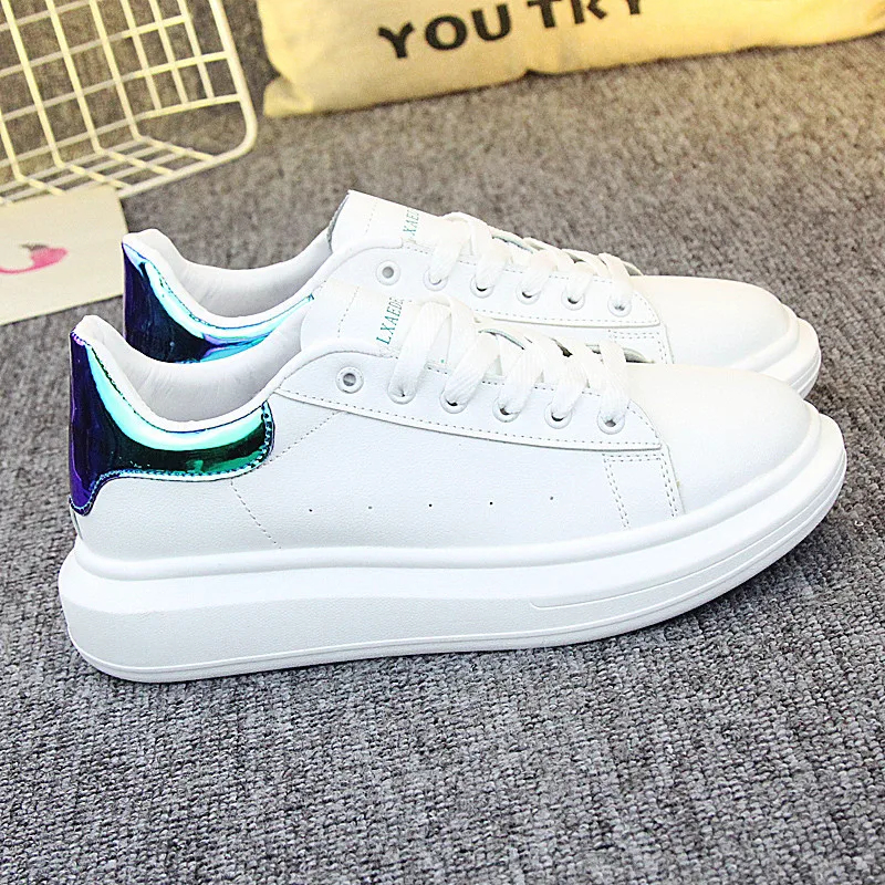 Женские Дизайнерские кроссовки на танкетке Белые Повседневные теннисные