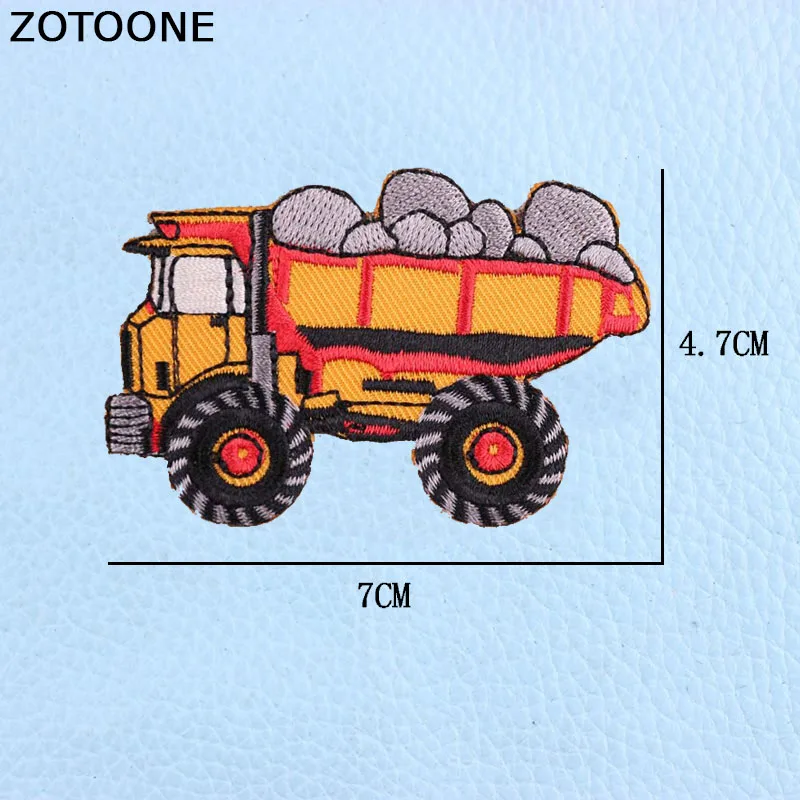 Прозрачный ZOTOONE/крутые нашивки с мультипликационным автомобилем для детей, железная аппликация, нашивки с вышивкой, одежда в стиле панк, значки на заказ для мальчиков E - Цвет: Прозрачный