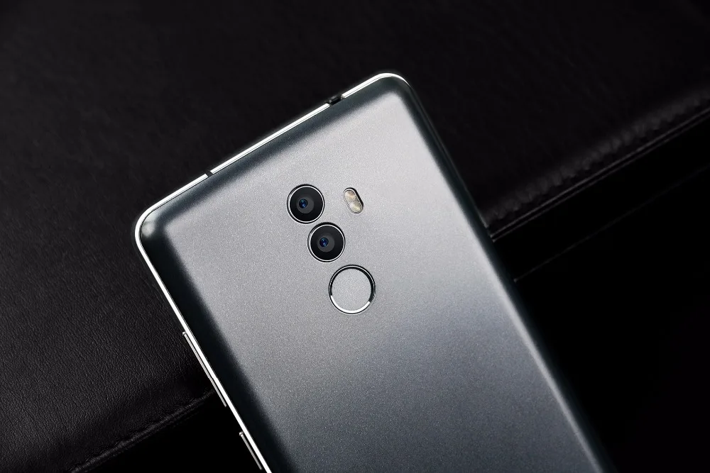 Oukitel K8 6," FHD+ 18:9 MTK6750T Восьмиядерный телефон Android 8,0 4 Гб ОЗУ 64 Гб ПЗУ 5000 мАч отпечаток пальца Лицо ID смартфон