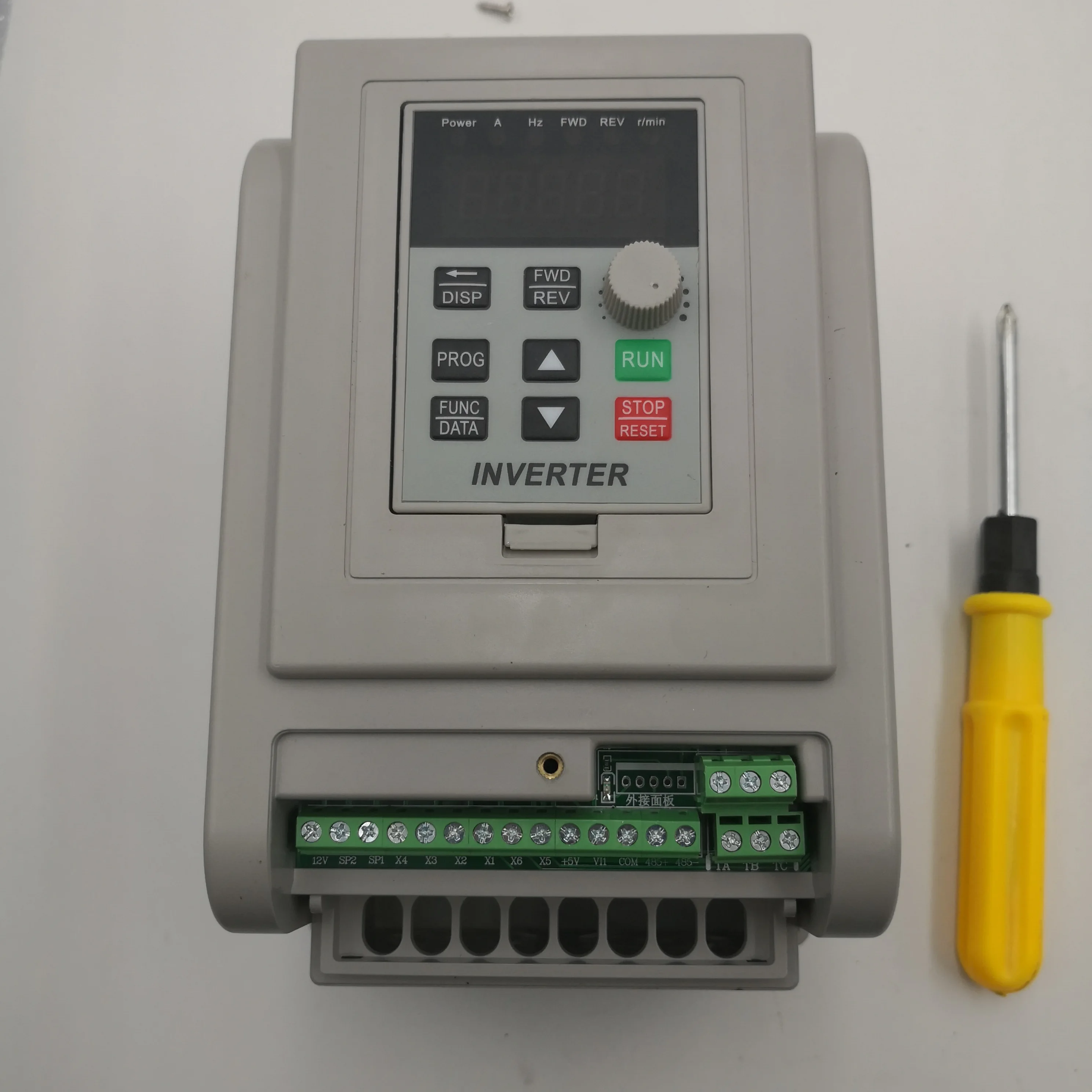 VFD инвертор 1.5KW/2.2KW/4KW/5.5KW преобразователь частоты AT1 3 P 220 V выход ЧПУ шпиндель