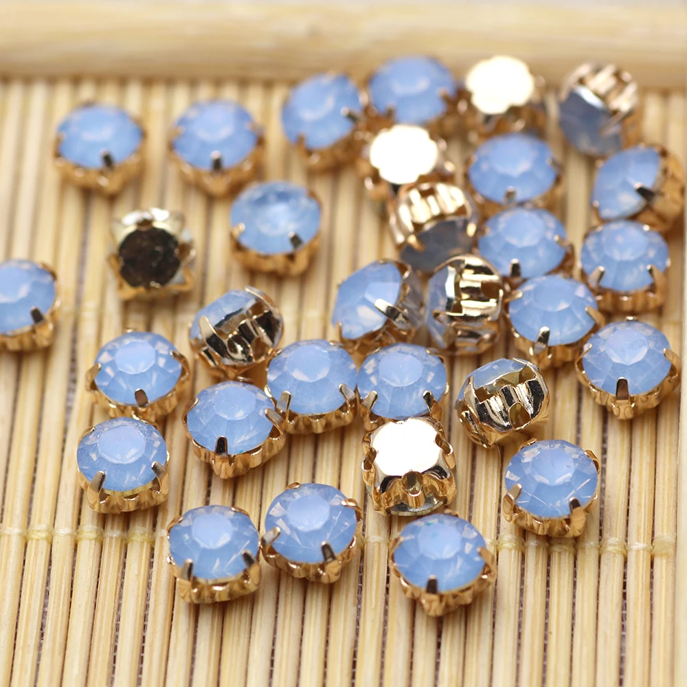 6 мм 50 шт. смешанные опаловые цвета пришитые стразами с золотой основой плоской