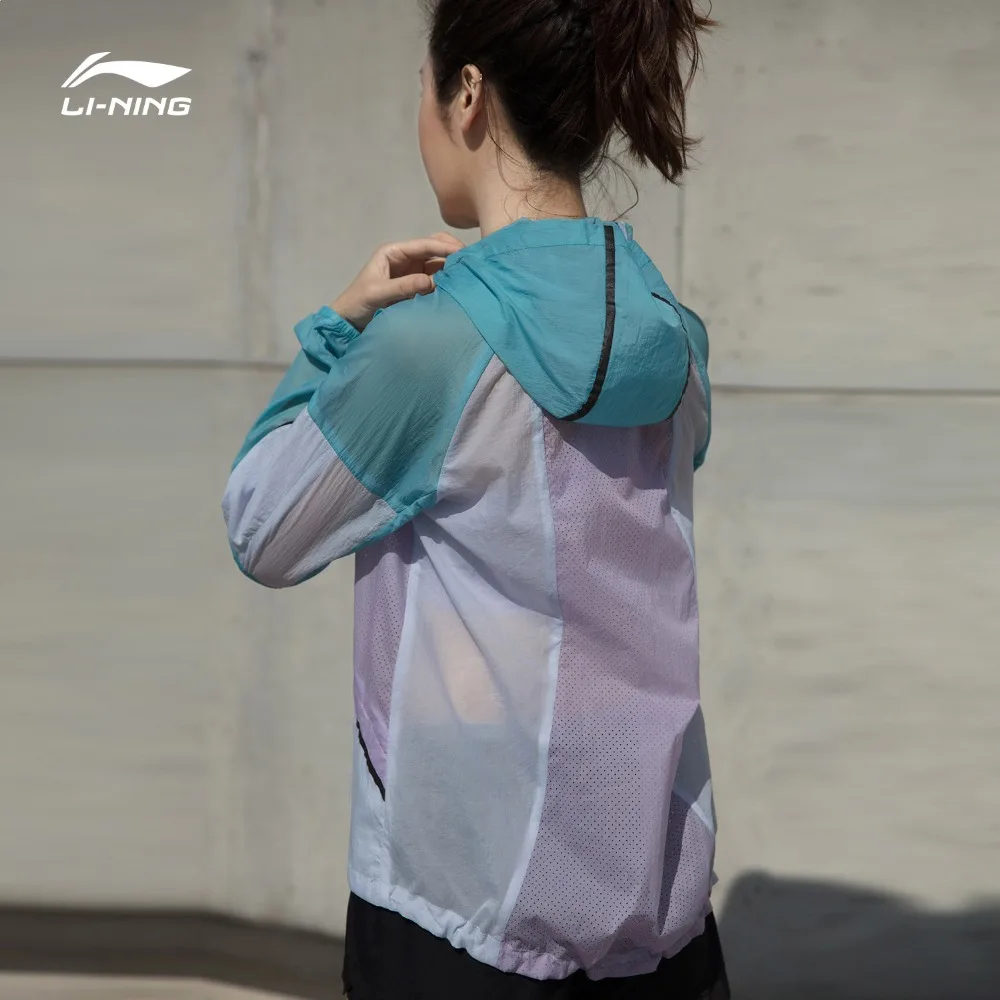 Женская Беговая ветровка Li Ning дышащая спортивная куртка с капюшоном и подкладкой