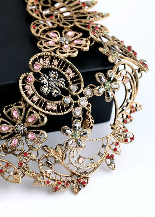 Получения информации об оптовой цене дизайнерские ювелирные изделия вырез