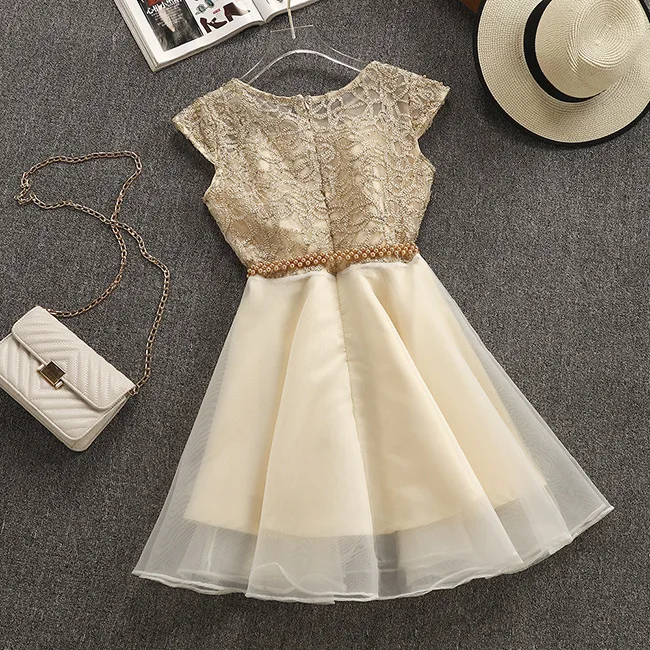 Женское приталенное мини-платье с бисером стильное сказочное темпераментное