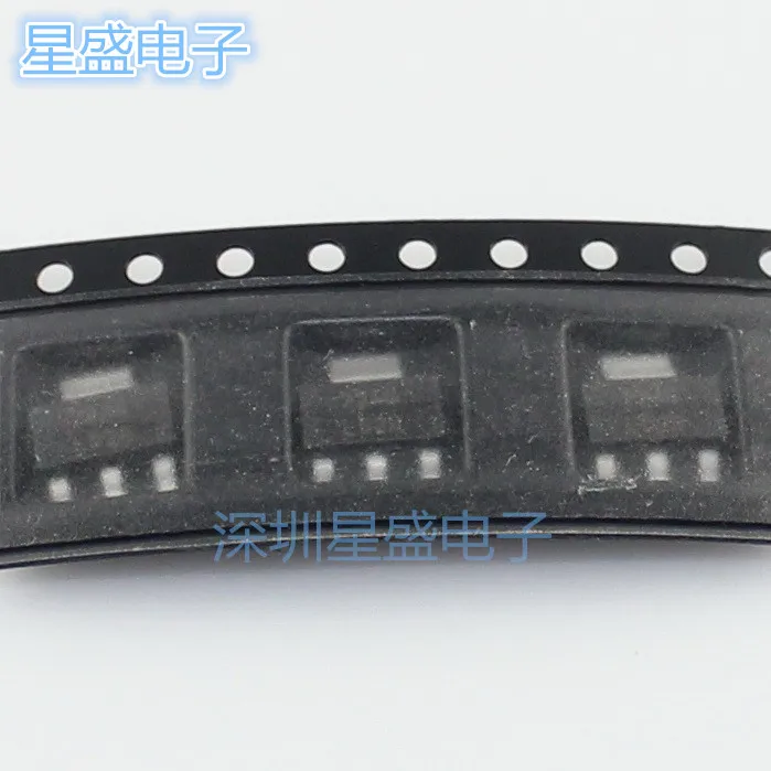 Бесплатный shippin 10 шт./лот LM3940IMP-3.3 LM3940 SOT-223 Регулятор новый оригинальный |