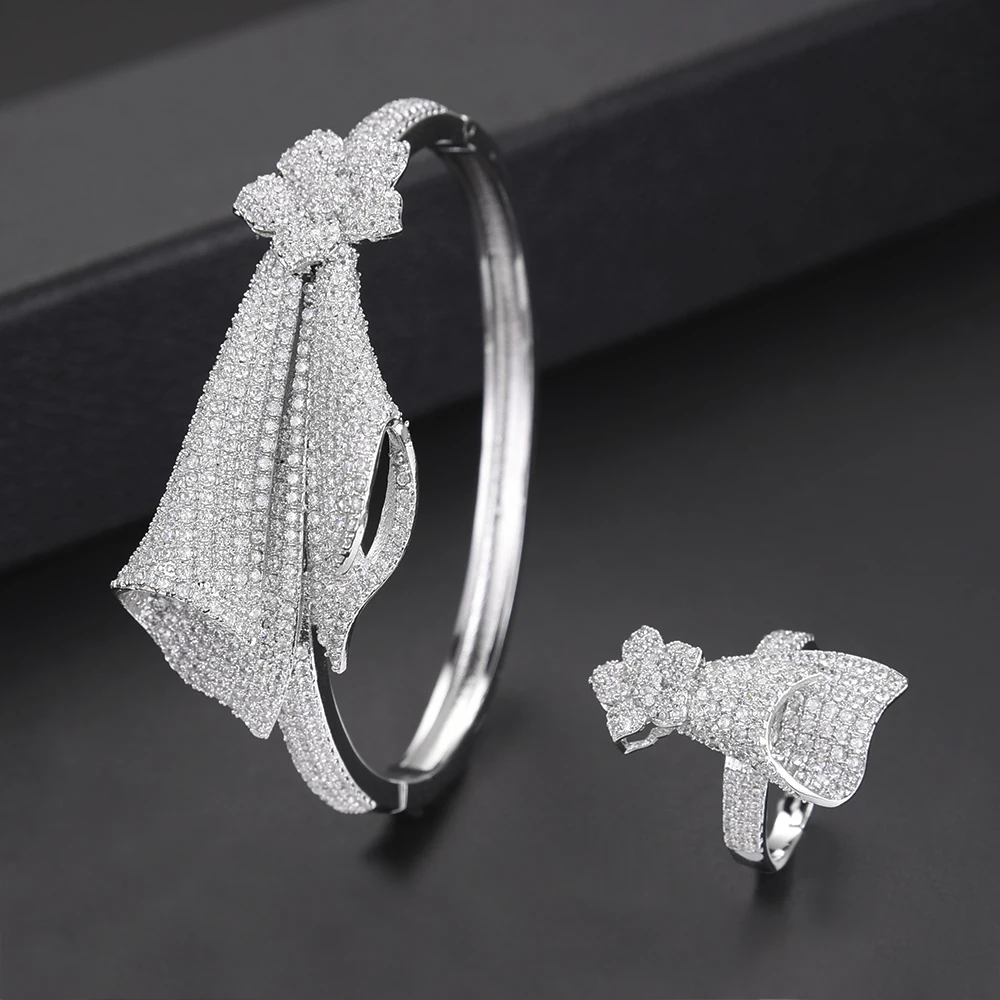 

4PCS Flower Shape Nigerian Bridal Wedding Pendant necklaces jewelry Sets Collar Necklace Earrings Bracelet Ring Jewelry Sets