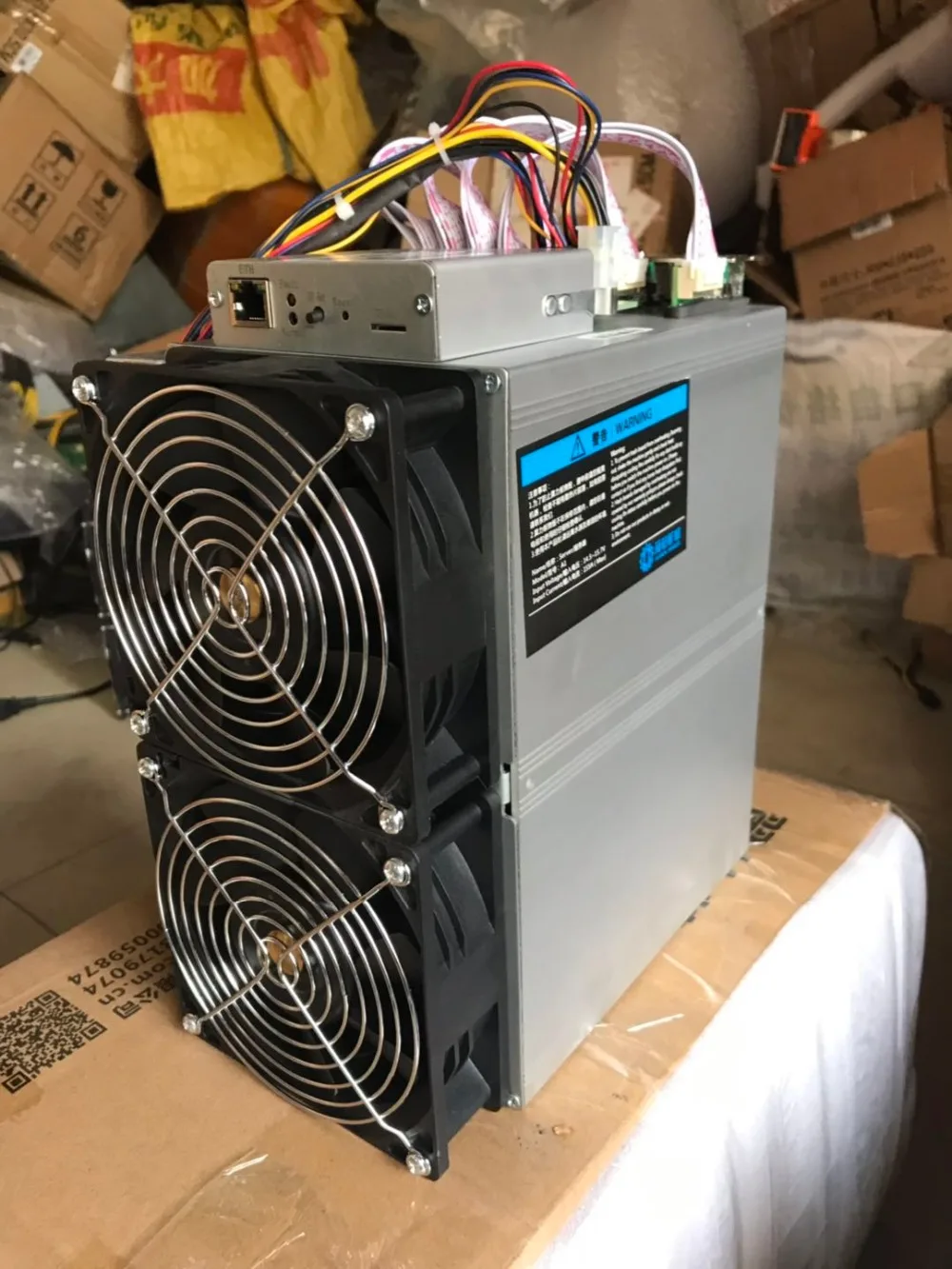 Б/у Майнер BTC Love Core A1 Майнер Aixin A1 24T с БП экономичный чем Antminer S9 S11 S15 S17 T17 S17+ WhatsMiner M3X M20S