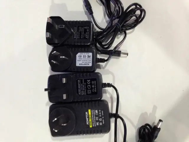 Адаптер переменного/постоянного тока 24 Вт стандарта