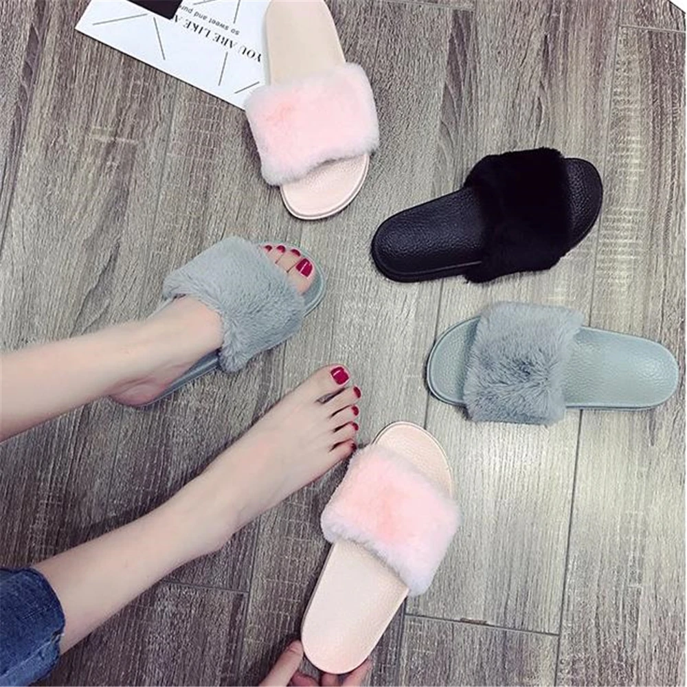 Женская летняя обувь Новинка 2018 года милые босоножки на плоской подошве с мягкой