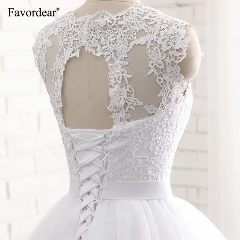 Кружевное свадебное платье с аппликацией на шнуровке|bridal gown|vintage lace weddinglace up wedding