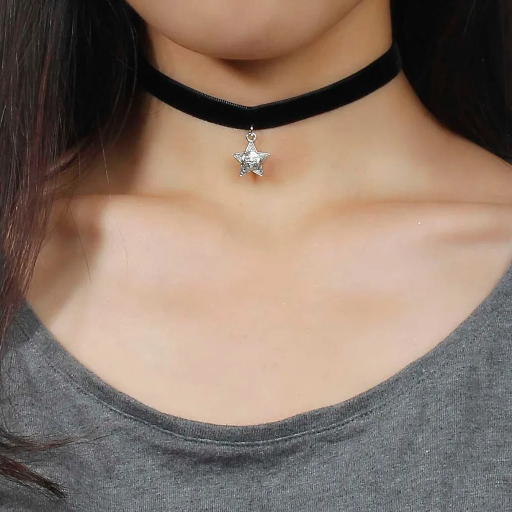 DoreenBeads колье-чокер ручной работы черный вельвет серебряный цвет ромбовидный узор