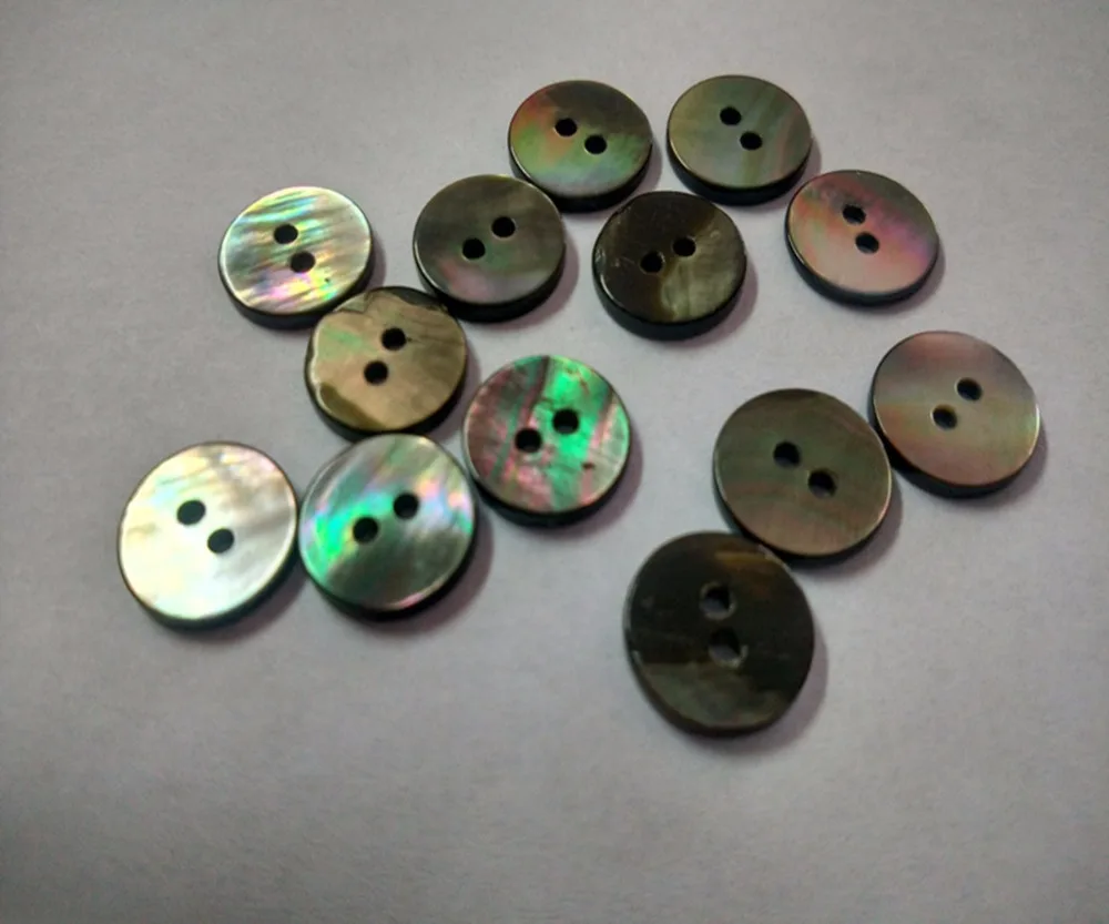 Бесплатная доставка 12 мм черная Модная рубашка с пуговицами для матери из