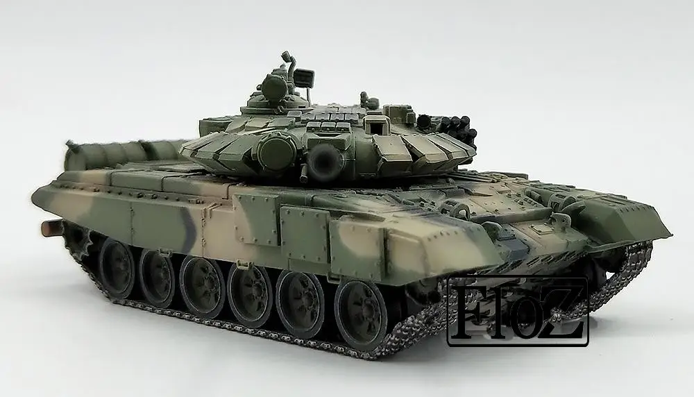 Русская T 72BM с 4 солдатами 1/72 без литья под давлением модель готового танка| |
