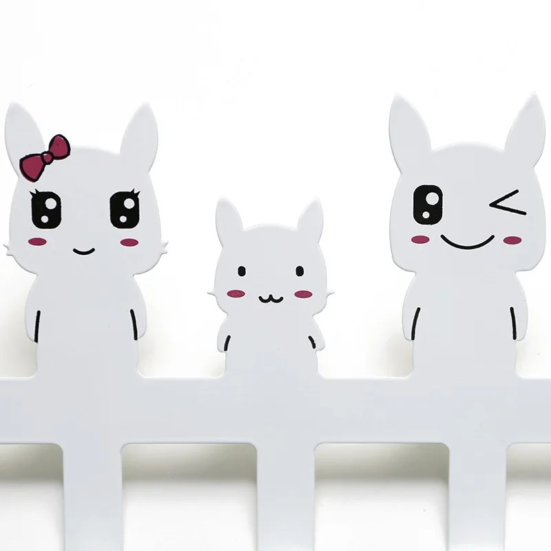 Мультфильм назад над дверью висит вешалка для одежды крючки гардероб халат Rails