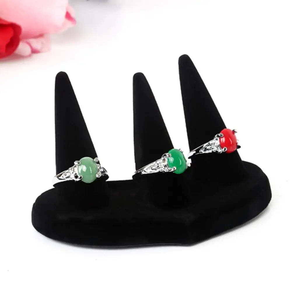 Hot Velvet Cone Fingertip Finger Ring Jewelry Holder Storage Showcase Display Stan trendy | Украшения и аксессуары