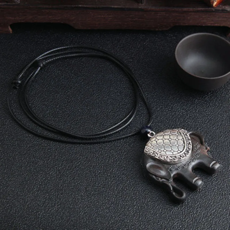 2019 New Vintage Wood Necklace Women And Men Ebony Ping An Auspicious Elephant Sweater Chain Amulet Pendant Gifts Souvenir | Украшения и
