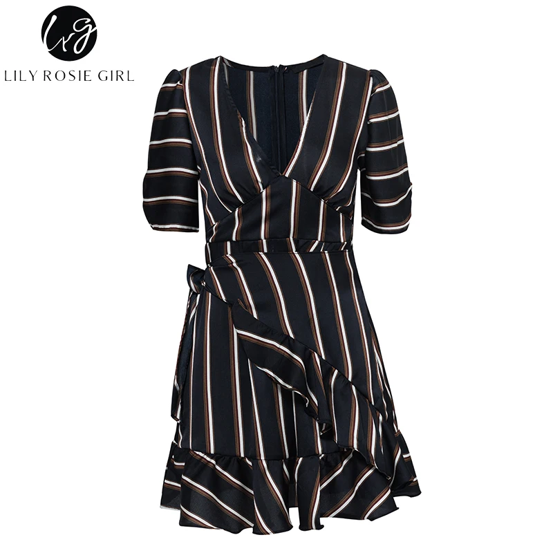 Conmoto Сексуальное чёрное платье в полоску облегающее короткое с короткими