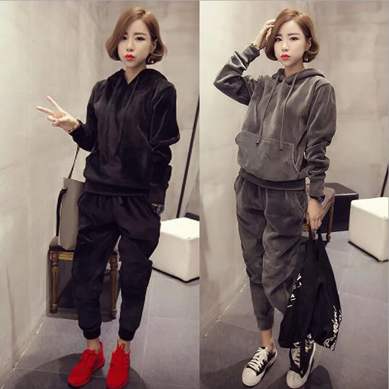 Осенне зимний женский спортивный костюм из двух частей 2017 модные бархатные