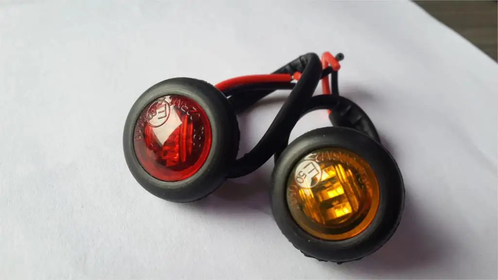 

New 10 PCS Emark E50 10-30v 0.75" 3/4 inch Sealed led Truck trailer Fire Eye Side Marker terminal Clearance Lamp external Lights