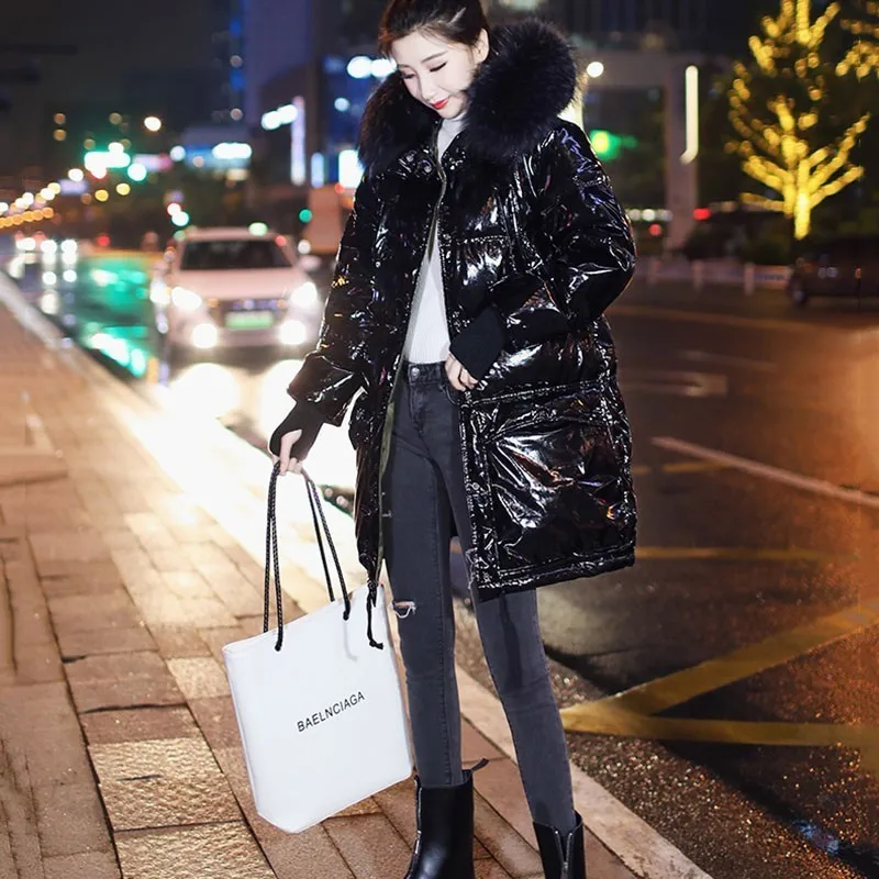 Женские брендовые пуховики с ярким лицом новинка зимы 2019 модная верхняя одежда