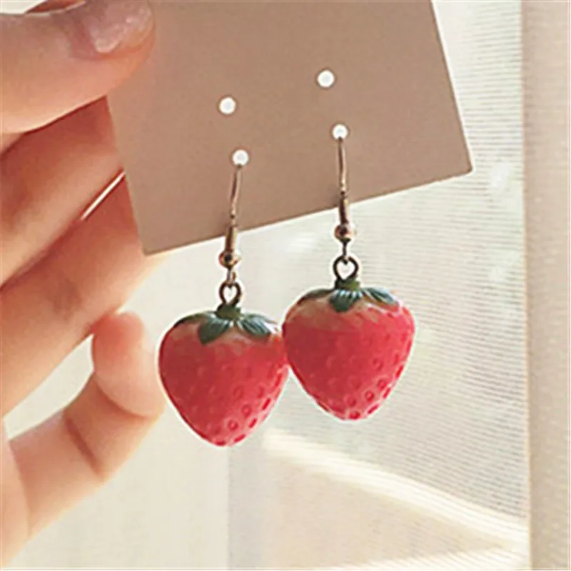 

New Fruit strawberry earring female lovely girl simulation red strawberry dangle earring for women fine jewelry accessories DIY