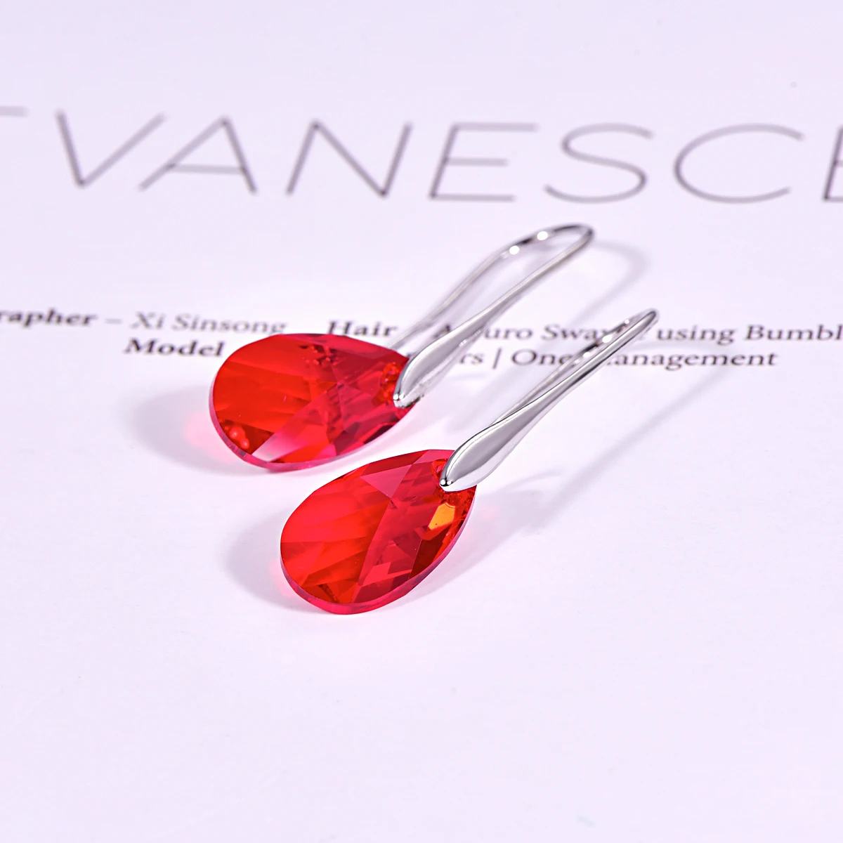 red MALANDA, серьги в форме капли воды для женщин, новая мода, кристалл от SWAROVSKI, серебряный цвет, подвеска, висячие серьги, ювелирное изделие, подарок для девочек - Окраска металла: red