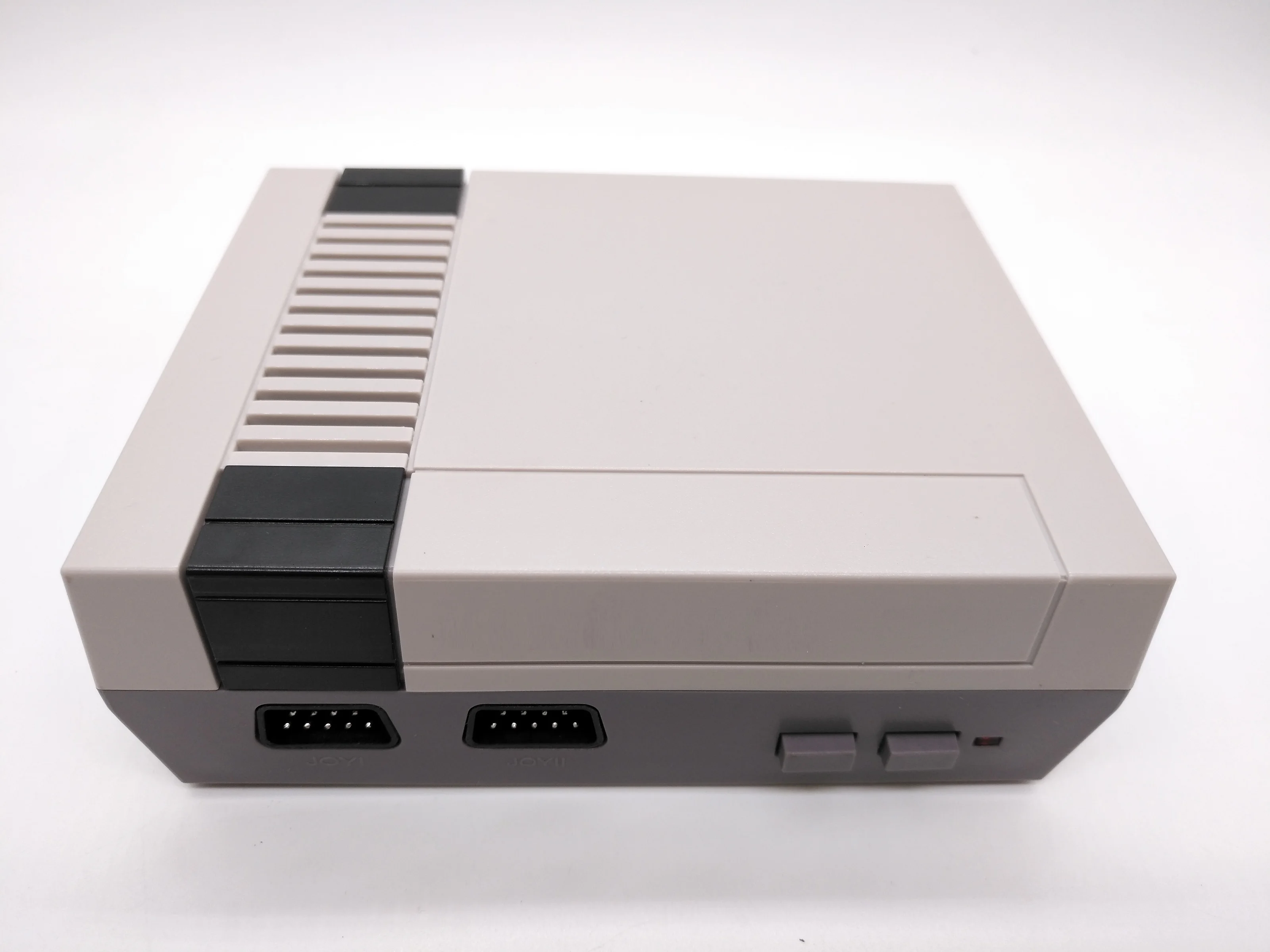 Мини ТВ игровой консоли для NES 8 bit игры с 500 различных Встроенные игры двойной Игровые поддерживает PAL и NTSC