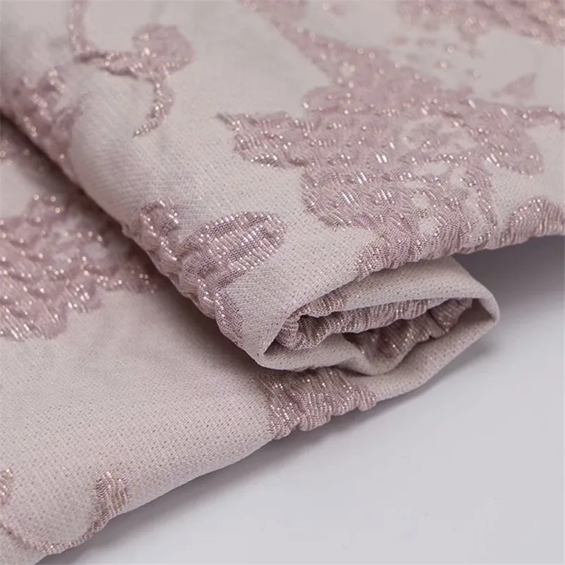 145 см широкая красная Золотая жаккардовая ткань с цветочным принтом на весну и