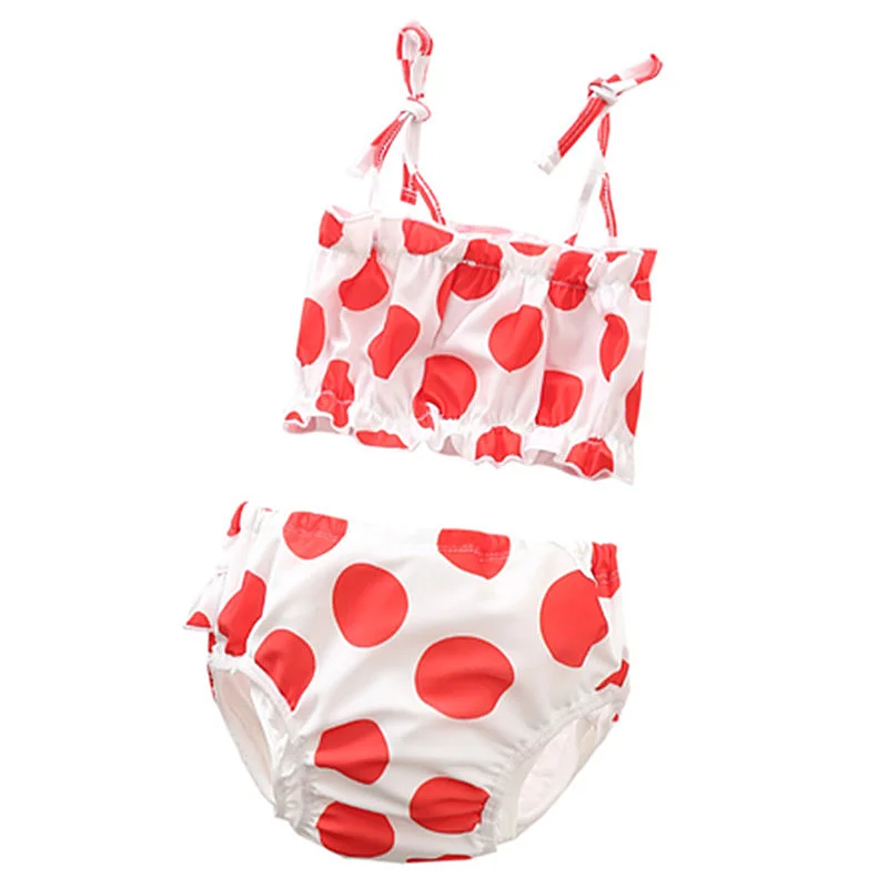 Детский купальный костюм из двух предметов с цветами и клубничкой для маленьких