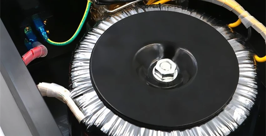 ЕС 500VA тороидальный сбалансированный изолирующий трансформатор 500 Вт AC изолированный источник питания процессор с 2 розетками