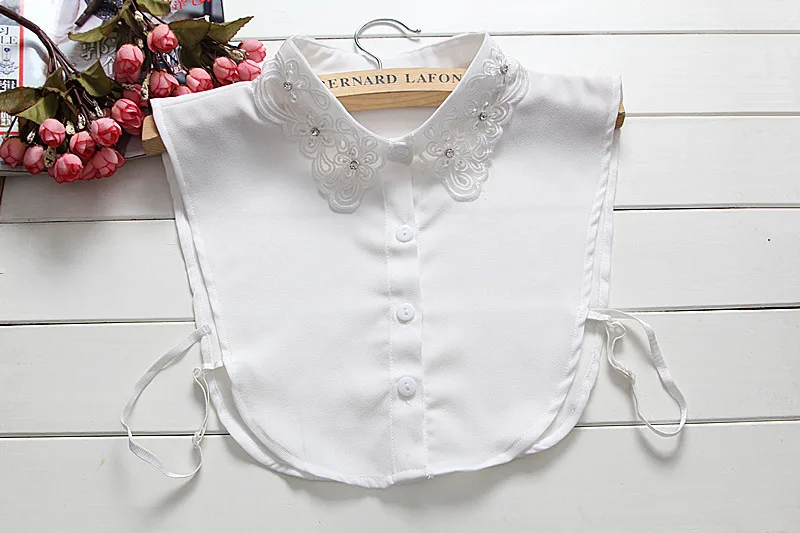 Женская блузка с вышивкой в Корейском стиле украшенная стразами модная рубашка