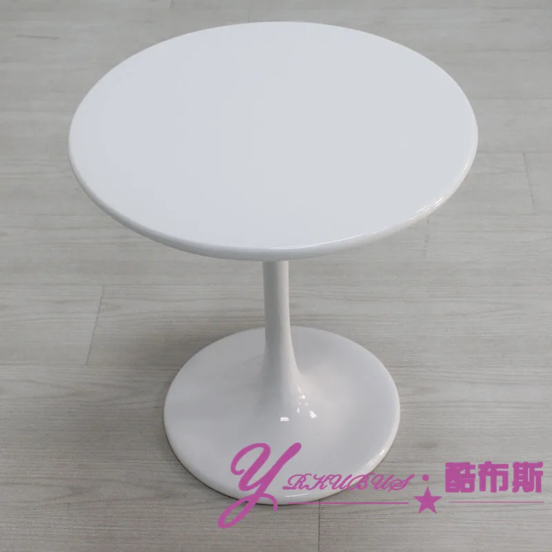 Cool Booth Tulip table tulip dining tables Pantone tulips all- fiberglass material . | Мебель