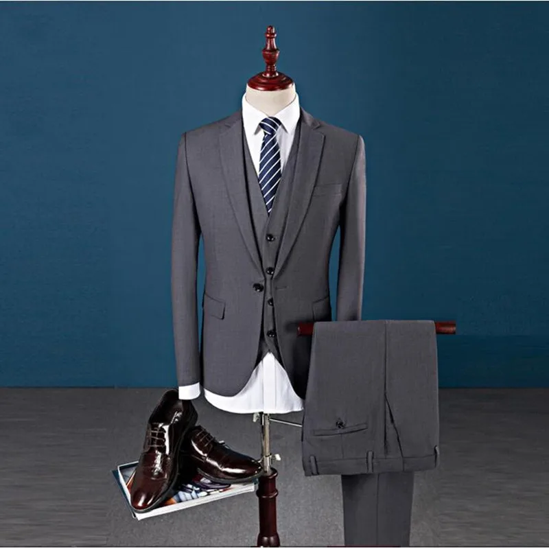 

Grey Men Suit for Wedding Slim Fit Business Party Men Suits Custom Made Cheap Groomsmen Wear (jacket+pants+vest)