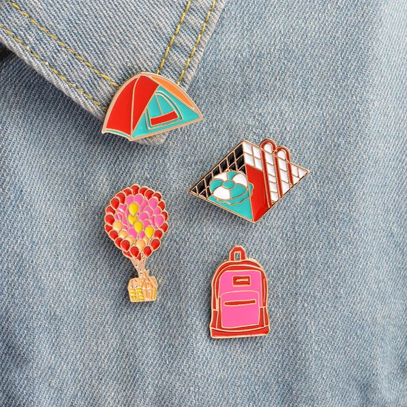 Эмаль pin воздушный шар дом тент для плавательного бассейна Рюкзак Мультфильм