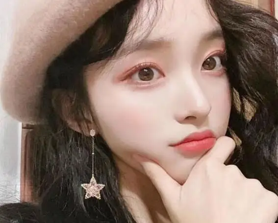 Модные Длинные асимметричные серьги звезды с кисточками для женщин уникальные