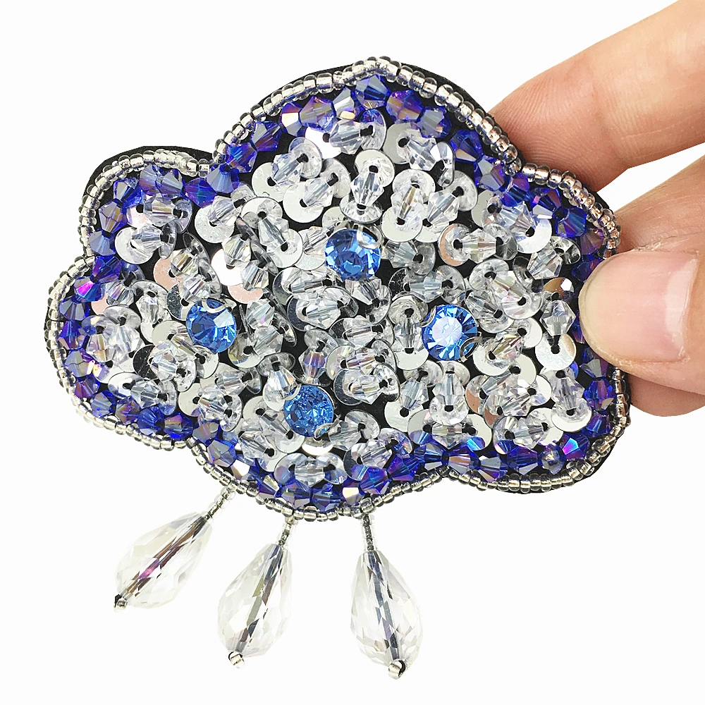 

2 шт., 8х8,5 см, прошитая непромокаемая нашивка "облако", блестки, вышивка из бусин, Погодная аппликация, прозрачные нашивки с кисточками для оде...