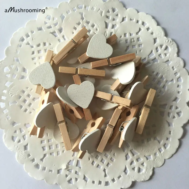 

Mini Wooden Pegs With White Heart Wood Craft Clip natural clothespins, 400 pcs Mini Heart-Shaped Wooden Clothespin Craft Clips