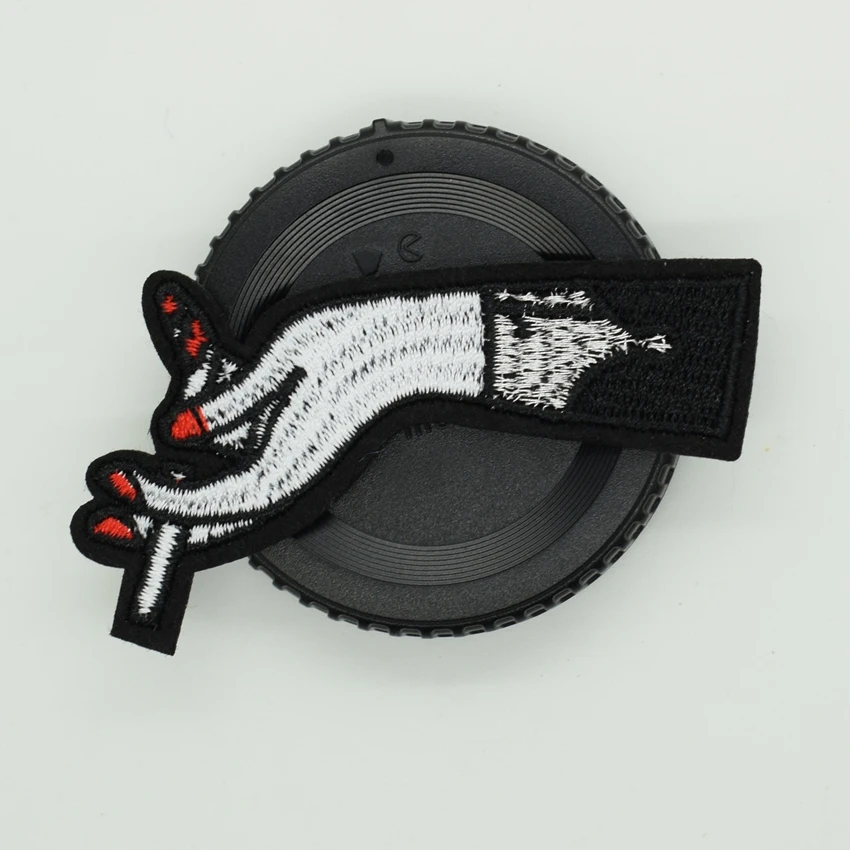 Распродажа 2 шт. женские нашивки с изображением рук мира бесплатная доставка