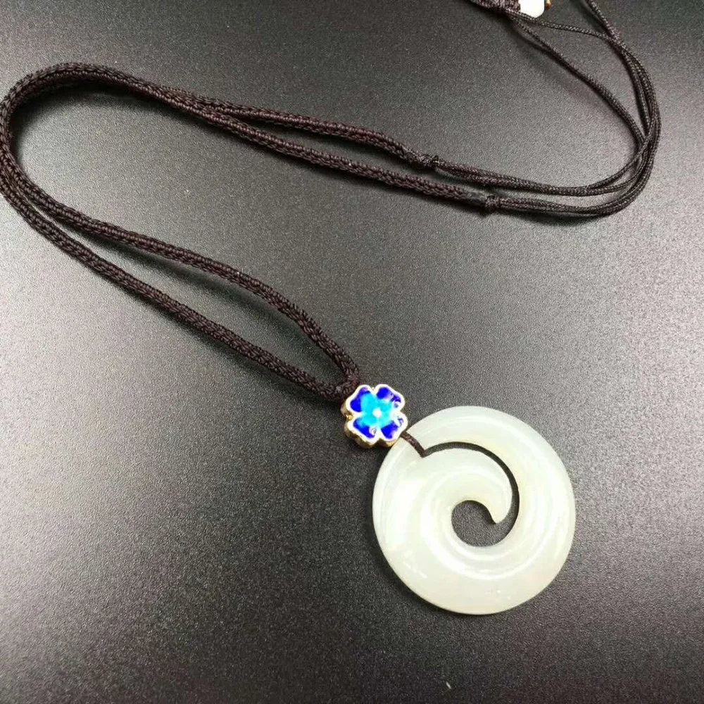 Hetian jade auspicious peace reincarnation luck lucky grass boutique The path winds along mountain ridges. Cloisonne jewelry | Украшения и