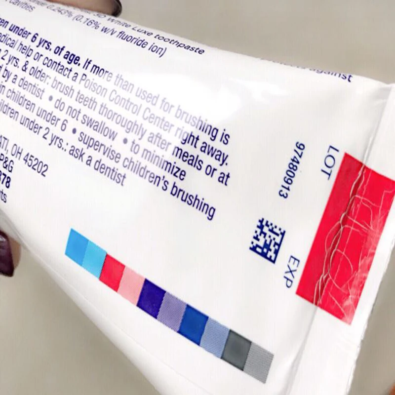 Зубная паста Crest 3D White Brilliacnce фтористая антиполостная зубная для глубокой чистки