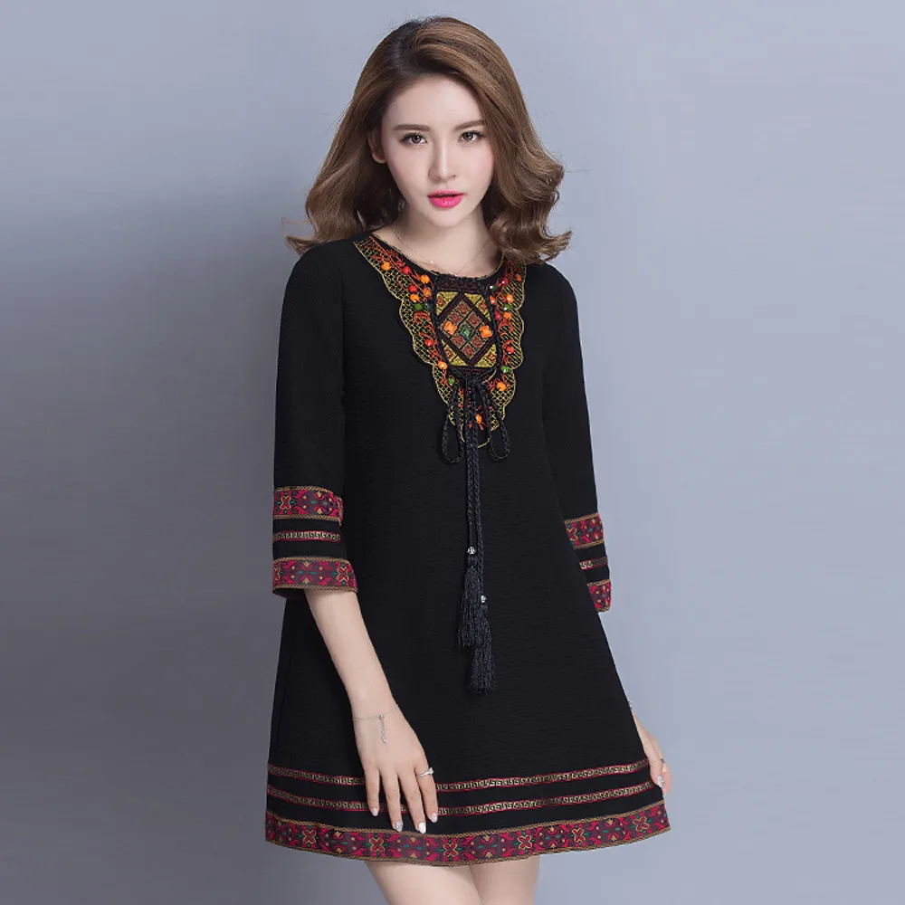 2017 тонкий плюс Размеры женщина платье с вышивкой круглым вырезом и рукавами 3/4