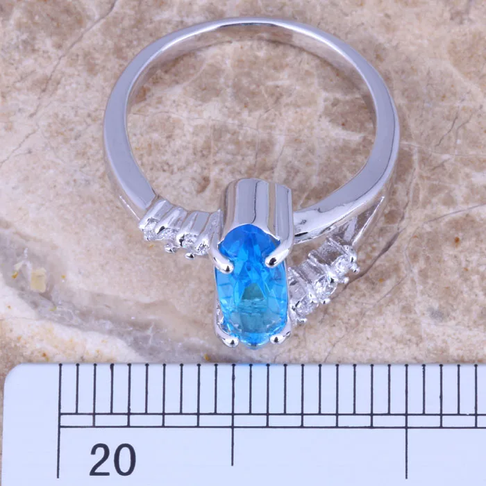 Очаровательное женское кольцо с белым фианитом и серебряным покрытием Размер