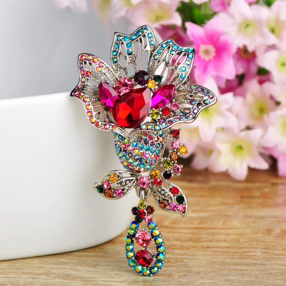 Урожай Rhinestone Цветок Броши Для Женщин Вечернее Платье Брошь Клип Украшения уги Autrian Кристалл Hat Pin Кулон Бижутерия новогодние подарки значки брошь