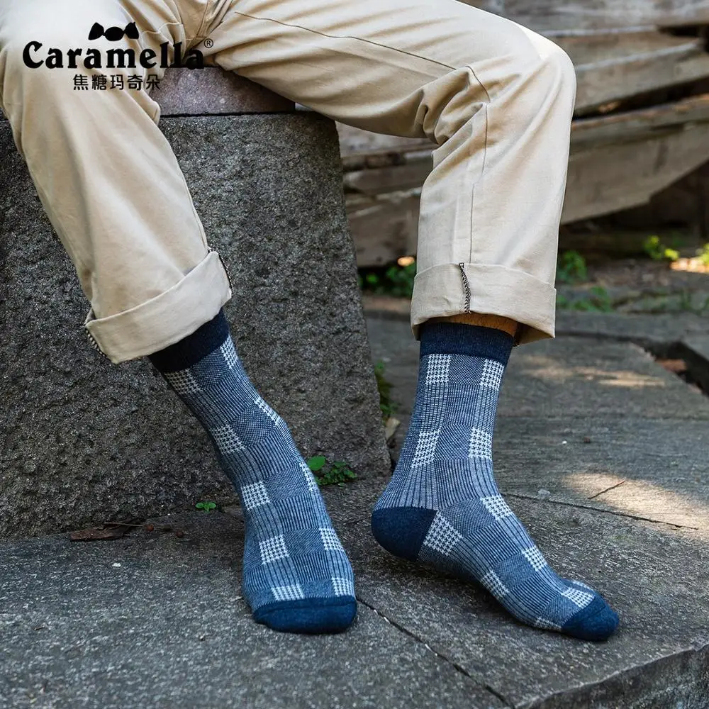 Фото Caramella 4 пар/лот мужские классические стильные носки до середины голени хлопок Caramella 4 пар/лот мужские классические стильные носки до середины голени хлопок