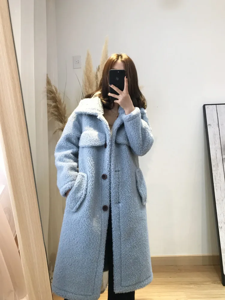 light blue Зимняя кожаная овечья шерсть пальто с мехом кардиган тонкого размера плюс овечья шерсть верхняя одежда зимняя овечья шерсть средней длины модное пальто - Цвет: light blue