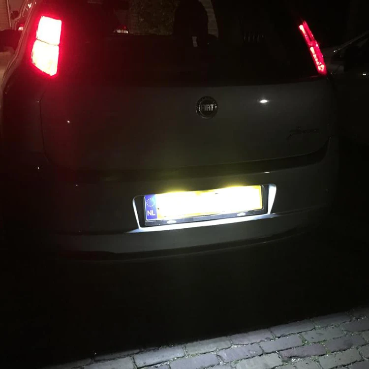 2 шт. для Fiat Grande Punto Marea Multipla Seicento ошибка светодиодная Лицензионная лампа для освещения номерного знака свет автомобиля хвост источник освещения