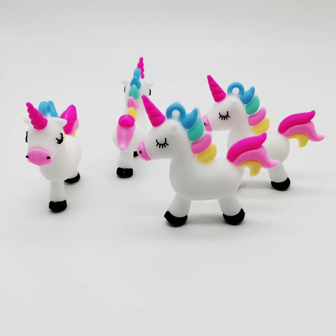 Мультяшный мягкий брелок из ПВХ с единорогом резиновый 3D аниме милый животным
